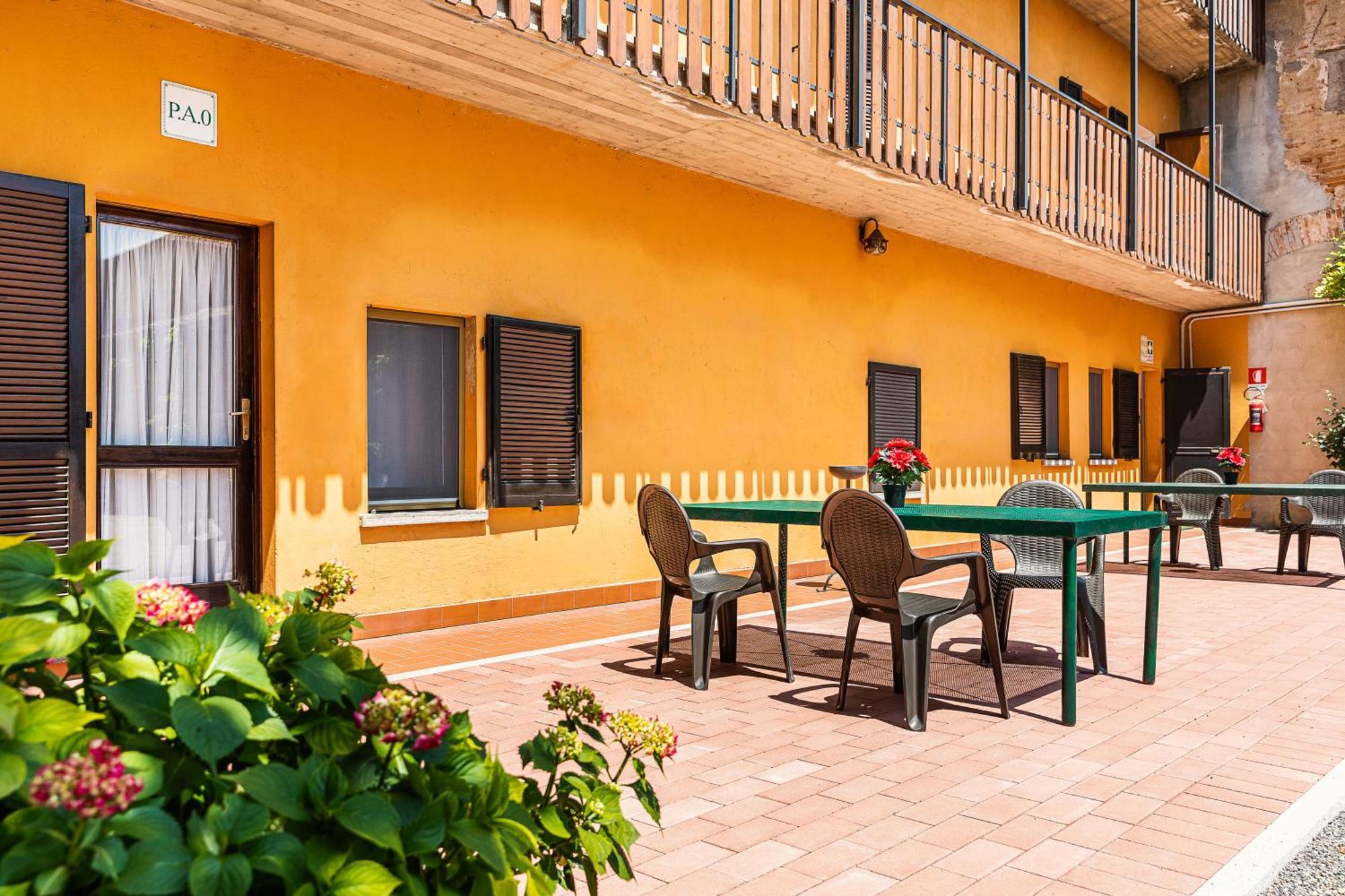 Palazzo Barbo Apartman Pumenengo Szoba fotó
